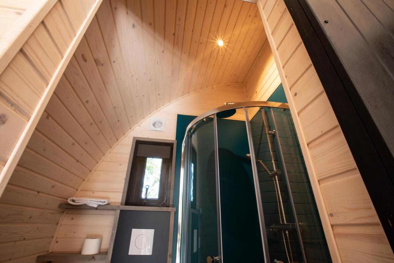 Pod Huisje Met Hottub Доккум Экстерьер фото